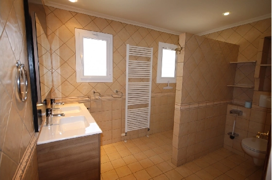 Sommerhaus in Els Poblets zur Ferienvermietung, Wohnfläche 126 m², Baujahr 1995, Zustand modernisiert, + Zentralheizung, Klimaanlage, Grundstück 560 m², 2 Schlafzimmer, 2 Badezimmer, Pool, ref.: V-0117-24