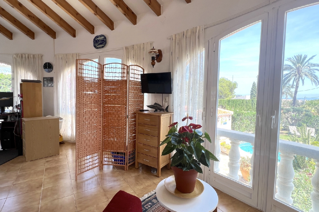 Villa in Denia(La Pedrera) te koop, woonoppervlakte 233 m², Bouwjaar 1990, Staat netjes, + Centrale verwarming, Airconditioning, grondstuk 800 m², 3 slapkamer, 3 badkamer, Zwembad, ref.: SC-T0524-16