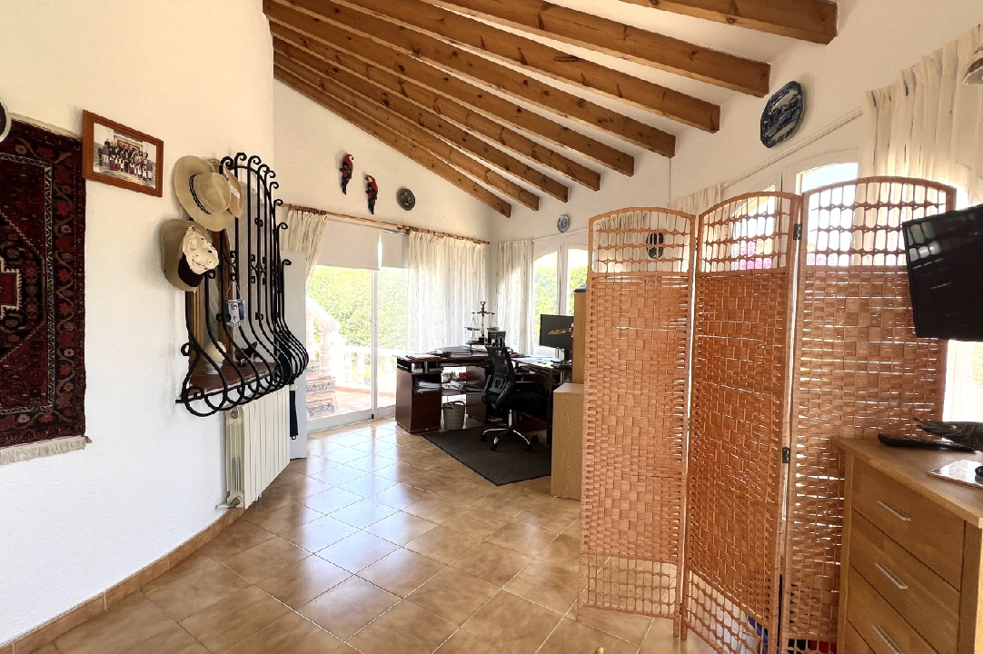 Villa in Denia(La Pedrera) te koop, woonoppervlakte 233 m², Bouwjaar 1990, Staat netjes, + Centrale verwarming, Airconditioning, grondstuk 800 m², 3 slapkamer, 3 badkamer, Zwembad, ref.: SC-T0524-17