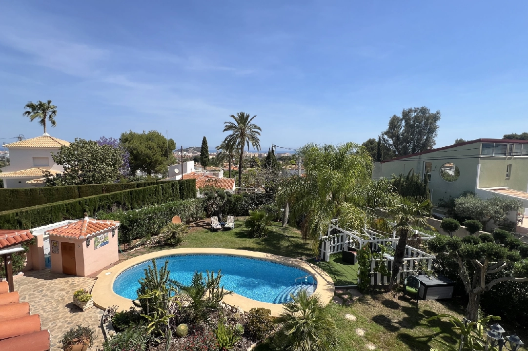 Villa in Denia(La Pedrera) te koop, woonoppervlakte 233 m², Bouwjaar 1990, Staat netjes, + Centrale verwarming, Airconditioning, grondstuk 800 m², 3 slapkamer, 3 badkamer, Zwembad, ref.: SC-T0524-31