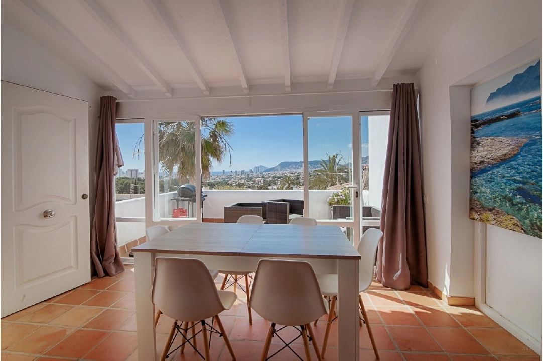 Villa in Calpe(Carrio) te koop, woonoppervlakte 312 m², grondstuk 1010 m², 6 slapkamer, 5 badkamer, Zwembad, ref.: AM-11289DA-3700-36