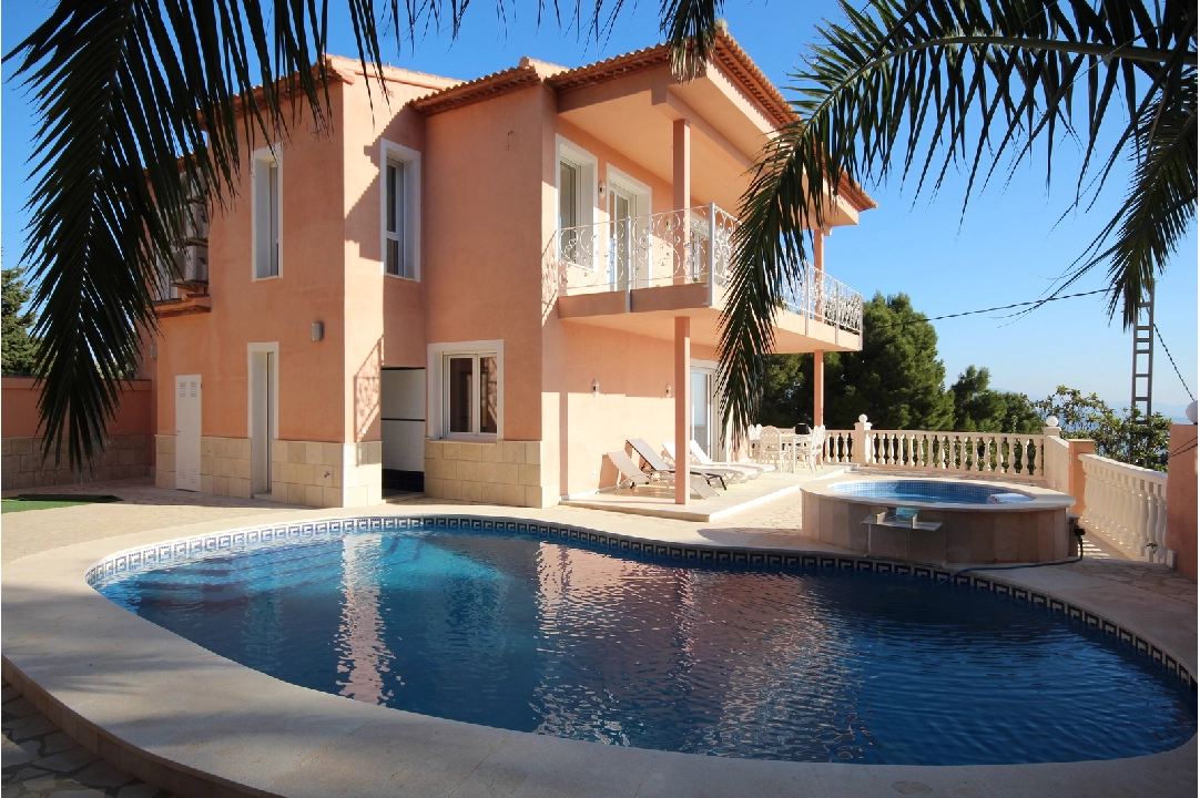 Villa in Calpe(Oltamar) te koop, woonoppervlakte 278 m², Bouwjaar 2010, grondstuk 980 m², 3 slapkamer, 4 badkamer, ref.: JB-0420-1