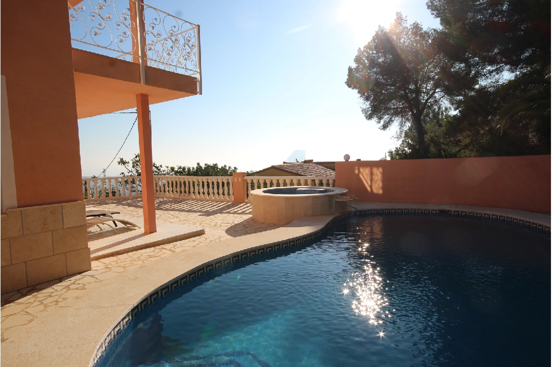 Villa in Calpe(Oltamar) te koop, woonoppervlakte 278 m², Bouwjaar 2010, grondstuk 980 m², 3 slapkamer, 4 badkamer, ref.: JB-0420-12