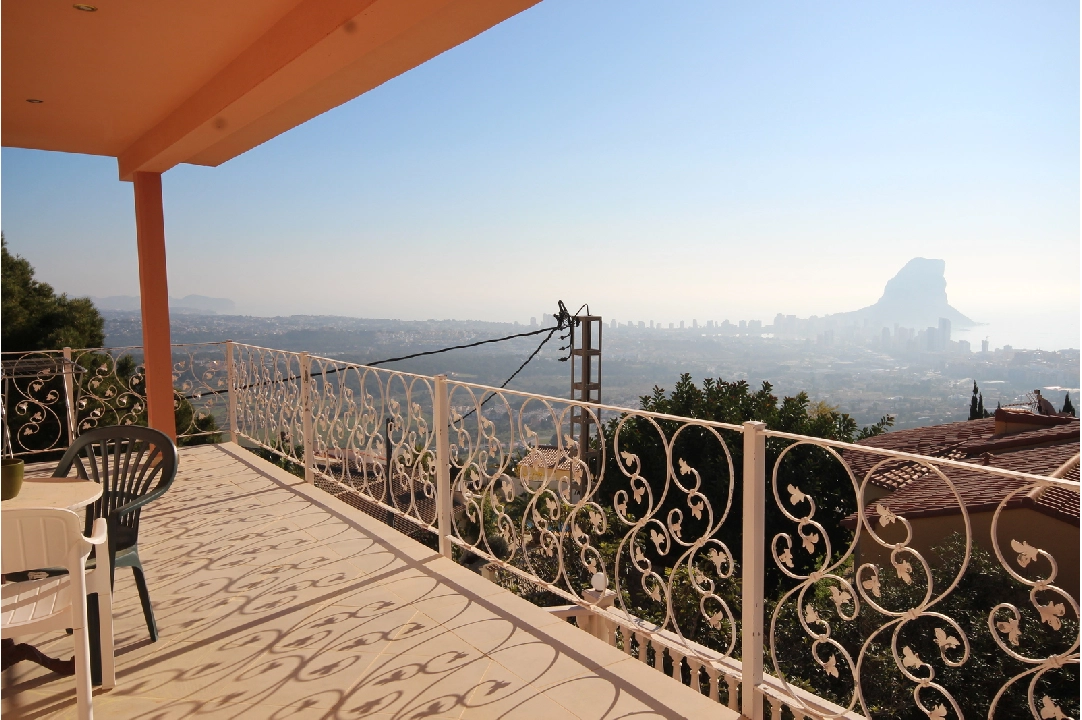 Villa in Calpe(Oltamar) te koop, woonoppervlakte 278 m², Bouwjaar 2010, grondstuk 980 m², 3 slapkamer, 4 badkamer, ref.: JB-0420-4