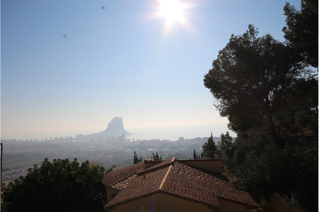 Villa in Calpe(Oltamar) te koop, woonoppervlakte 278 m², Bouwjaar 2010, grondstuk 980 m², 3 slapkamer, 4 badkamer, ref.: JB-0420-43