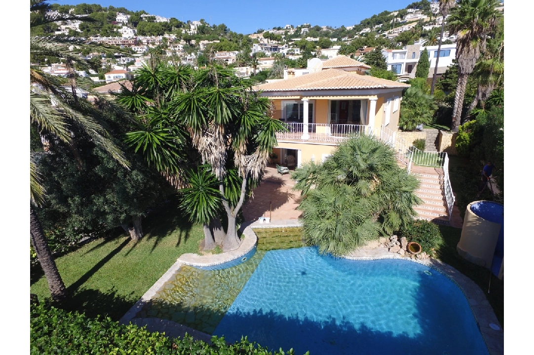 Villa in Moraira te koop, woonoppervlakte 300 m², Airconditioning, grondstuk 800 m², 4 slapkamer, 3 badkamer, Zwembad, ref.: CA-H-1299-AMB-4