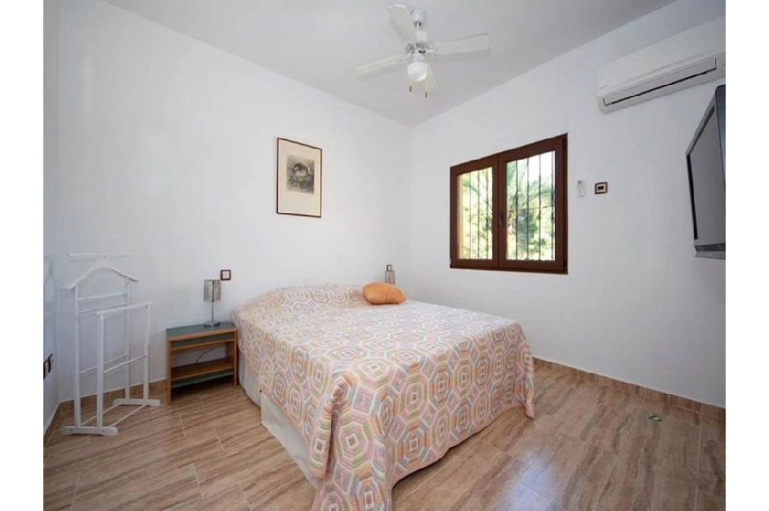 Villa in Moraira(Sabatera) te koop, woonoppervlakte 368 m², Airconditioning, grondstuk 1107 m², 7 slapkamer, 4 badkamer, ref.: BP-6021MOR-14
