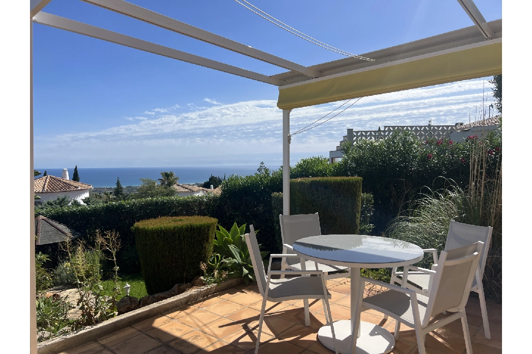 Villa in Denia(Monte Pego) voor vakantie, woonoppervlakte 240 m², Bouwjaar 1998, Staat gemoderniseerd, + Vloerverwarming, Airconditioning, grondstuk 980 m², 5 slapkamer, 4 badkamer, Zwembad, ref.: T-0121-35