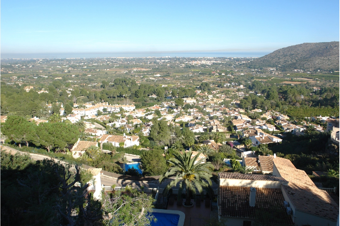 Villa in Denia-La Sella te koop, woonoppervlakte 213 m², Bouwjaar 1990, + Centrale verwarming, Airconditioning, grondstuk 1205 m², 5 slapkamer, 3 badkamer, Zwembad, ref.: LS-0196-1