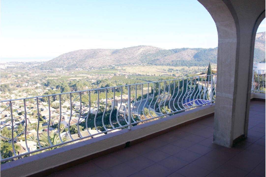 Villa in Denia-La Sella te koop, woonoppervlakte 213 m², Bouwjaar 1990, + Centrale verwarming, Airconditioning, grondstuk 1205 m², 5 slapkamer, 3 badkamer, Zwembad, ref.: LS-0196-2