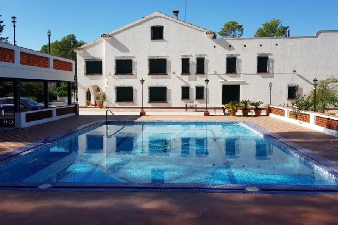 Villa in Gandia te koop, woonoppervlakte 1300 m², grondstuk 200000 m², 20 badkamer, ref.: BS-3974641-15