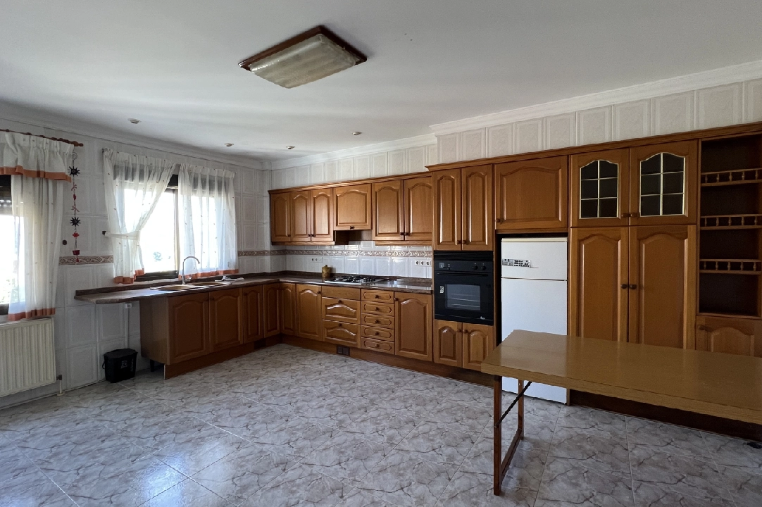 Villa in Orba te koop, woonoppervlakte 355 m², + Oven, grondstuk 148 m², 6 slapkamer, 2 badkamer, ref.: SB-2523-6