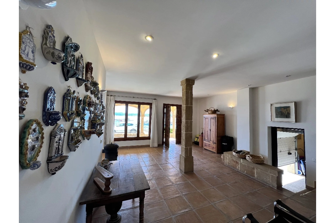 Villa in Cabo San Antonio te koop, woonoppervlakte 349 m², grondstuk 795 m², 4 slapkamer, 4 badkamer, Zwembad, ref.: BS-82369131-13