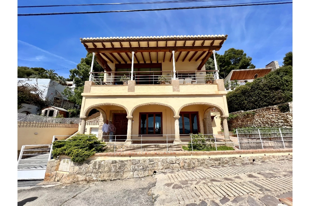 Villa in Cabo San Antonio te koop, woonoppervlakte 349 m², grondstuk 795 m², 4 slapkamer, 4 badkamer, Zwembad, ref.: BS-82369131-23