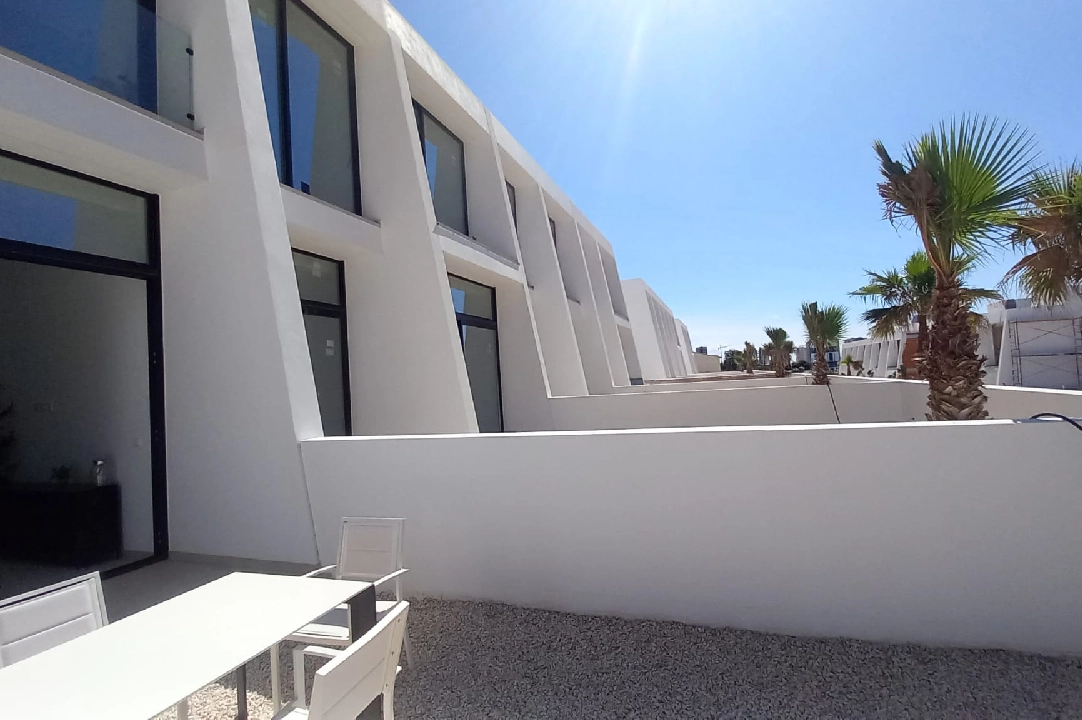 Villa in Calpe te koop, woonoppervlakte 132 m², Airconditioning, grondstuk 141 m², 3 slapkamer, 3 badkamer, Zwembad, ref.: BI-CA.H-460-2