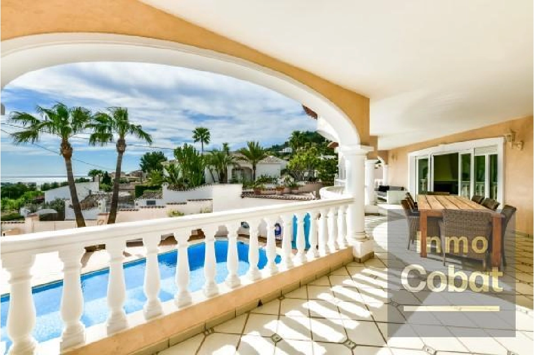 Villa in Calpe te koop, woonoppervlakte 351 m², grondstuk 1170 m², 6 slapkamer, 6 badkamer, Zwembad, ref.: COB-3365-11