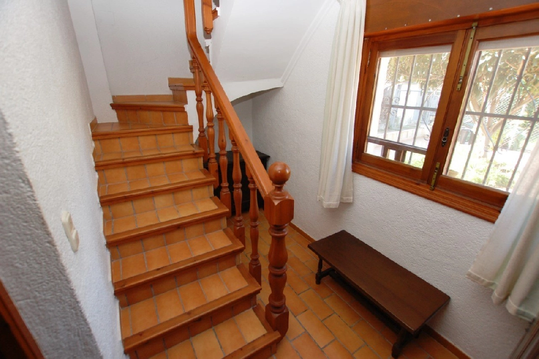 Villa in Beniarbeig te koop, woonoppervlakte 226 m², Bouwjaar 1972, + Oven, Airconditioning, grondstuk 4892 m², 3 slapkamer, 3 badkamer, ref.: O-V65714D-22