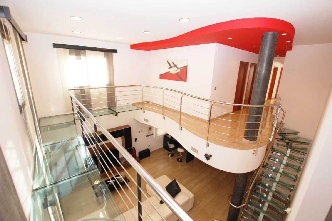 Stadthaus in Oliva te koop, woonoppervlakte 339 m², Bouwjaar 2008, + Vloerverwarming, Airconditioning, grondstuk 122 m², 4 slapkamer, 4 badkamer, Zwembad, ref.: O-V78914D-17