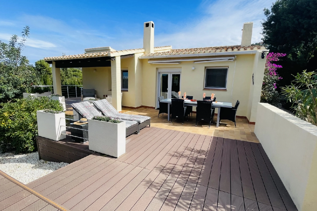 Villa in Denia-La Sella(La Sella ) voor vakantie, woonoppervlakte 111 m², Bouwjaar 1986, + Centrale verwarming, Airconditioning, grondstuk 495 m², 3 slapkamer, 2 badkamer, Zwembad, ref.: T-0424-3