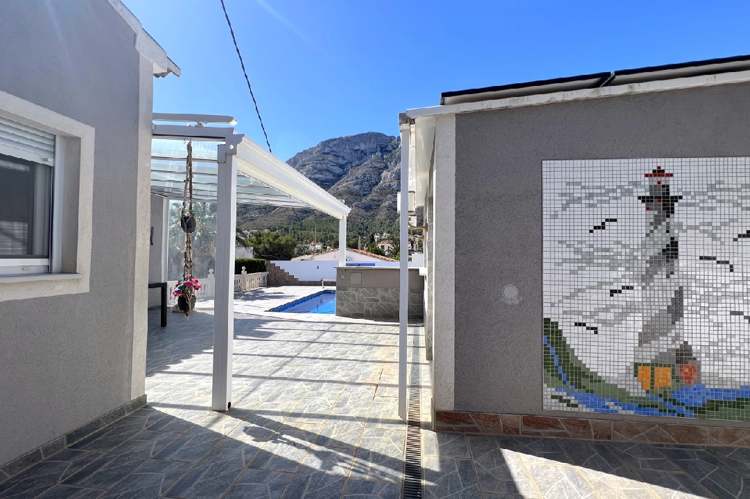 Villa in Denia voor vakantie, woonoppervlakte 166 m², Bouwjaar 1978, + Oven, Airconditioning, grondstuk 802 m², 2 slapkamer, 2 badkamer, Zwembad, ref.: T-0224-19