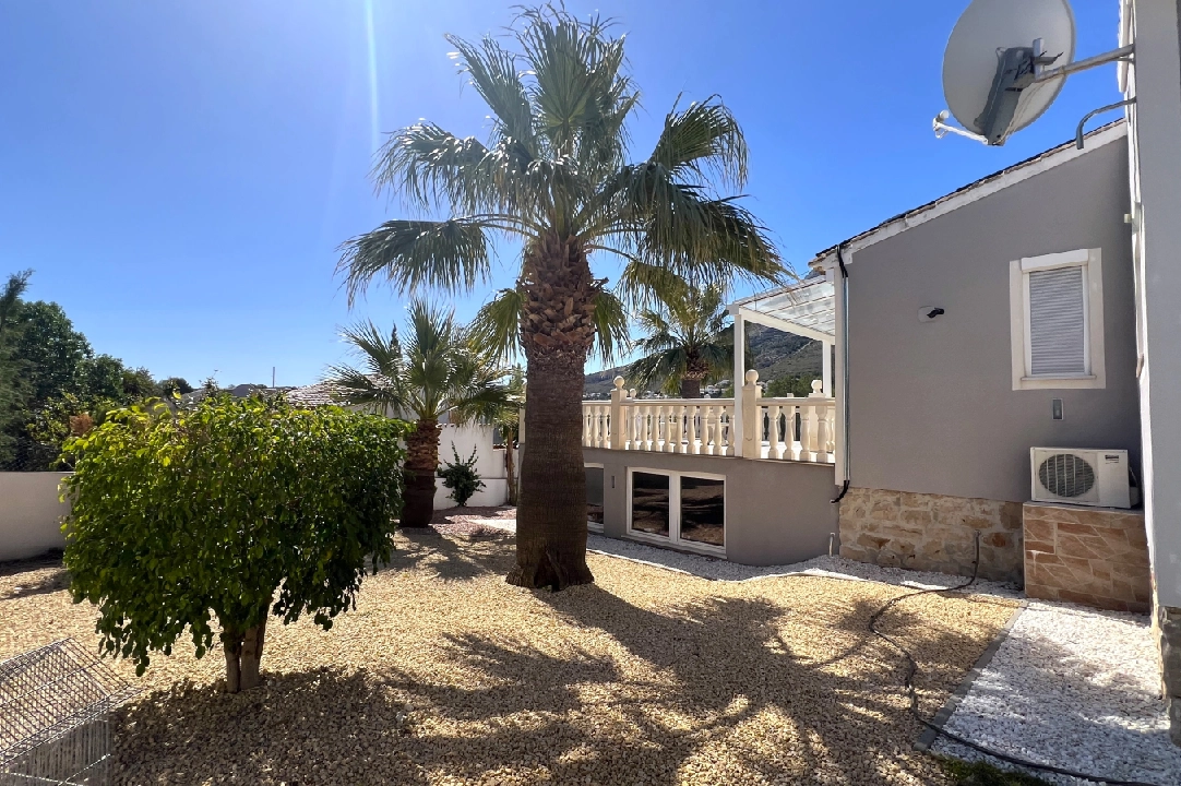 Villa in Denia voor vakantie, woonoppervlakte 166 m², Bouwjaar 1978, + Oven, Airconditioning, grondstuk 802 m², 2 slapkamer, 2 badkamer, Zwembad, ref.: T-0224-27