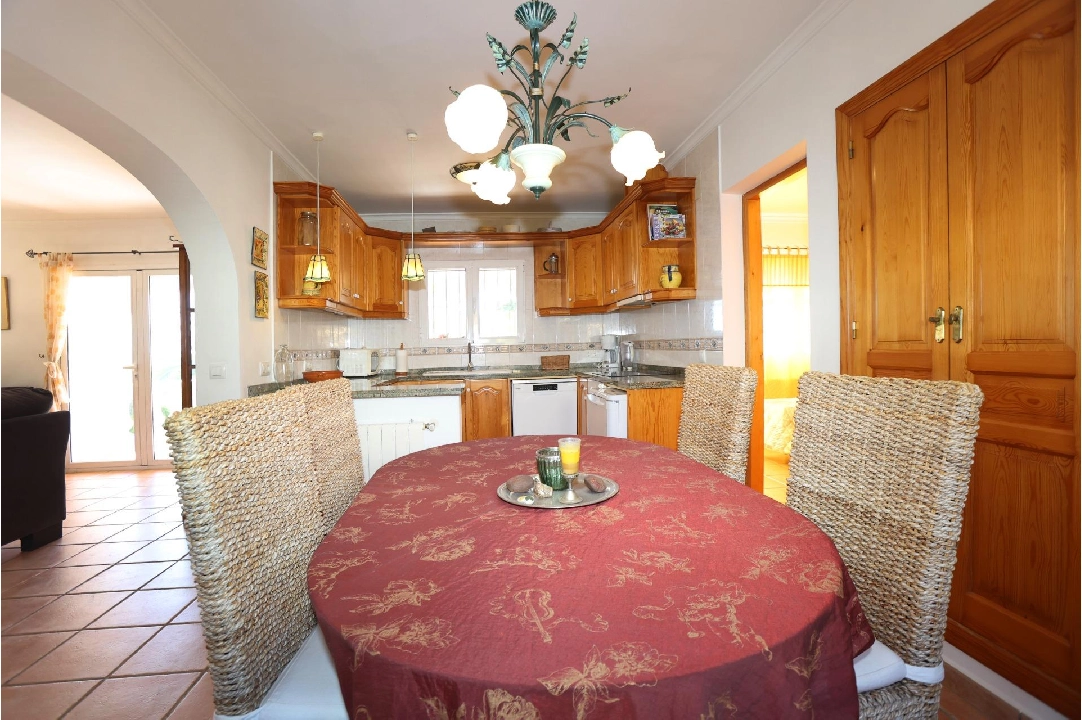 Villa in Benissa(La Fustera) te koop, woonoppervlakte 119 m², grondstuk 800 m², 2 slapkamer, 1 badkamer, Zwembad, ref.: AM-12184DA-3700-23