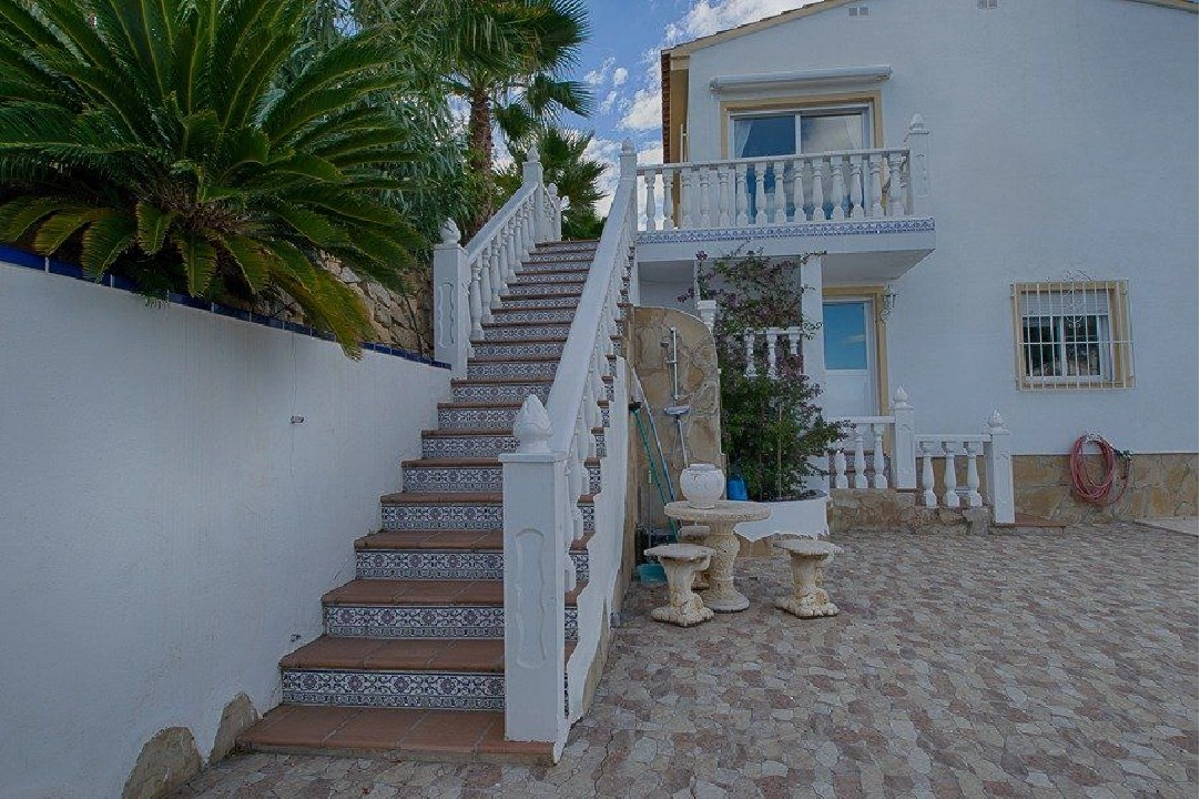 Villa in La Nucia(La nucia) te koop, woonoppervlakte 173 m², Airconditioning, grondstuk 680 m², 4 slapkamer, 1 badkamer, Zwembad, ref.: AM-1007DA-3700-28