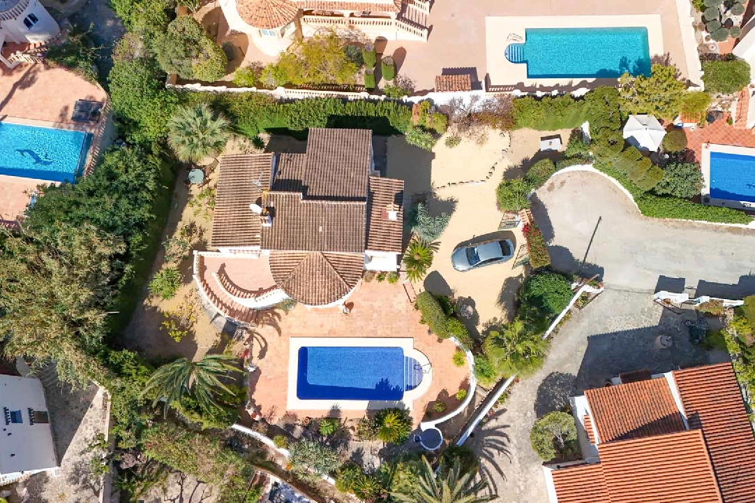 Villa in Benissa(La Fustera) te koop, woonoppervlakte 238 m², Airconditioning, grondstuk 800 m², 2 slapkamer, 1 badkamer, ref.: BP-8157BEN-15