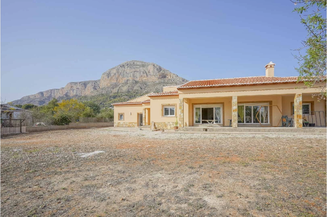 Villa in Javea(Montgo Toscamar) te koop, woonoppervlakte 312 m², grondstuk 1500 m², 4 slapkamer, 2 badkamer, ref.: BP-4364JAV-44