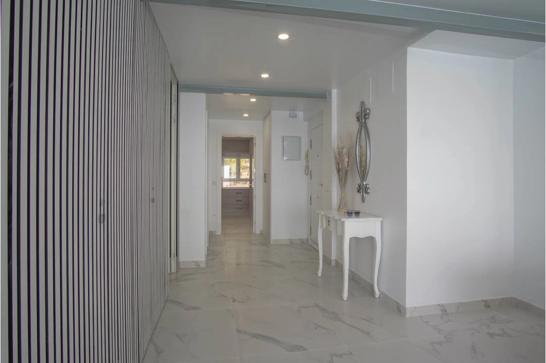Apartment in Benidorm(Playa Poniente) te koop, woonoppervlakte 100 m², Airconditioning, 2 slapkamer, 2 badkamer, ref.: BP-7054BED-13