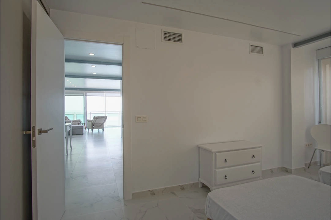 Apartment in Benidorm(Playa Poniente) te koop, woonoppervlakte 100 m², Airconditioning, 2 slapkamer, 2 badkamer, ref.: BP-7054BED-9