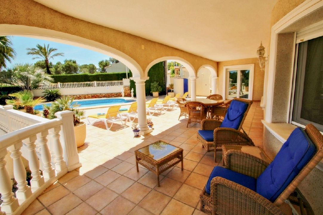 Villa in Benissa(La Fustera) te koop, woonoppervlakte 220 m², Airconditioning, grondstuk 994 m², 4 slapkamer, 3 badkamer, Zwembad, ref.: CA-H-1756-AMB-4
