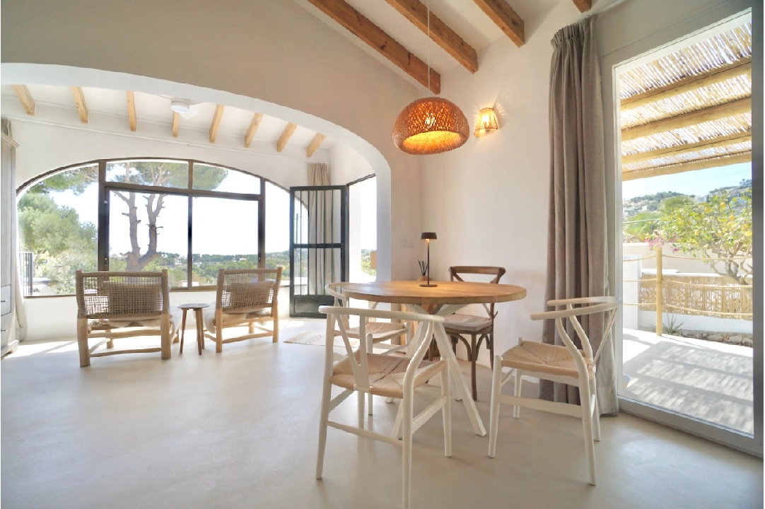 Villa in Moraira(La Sabatera) te koop, woonoppervlakte 158 m², Airconditioning, grondstuk 581 m², 3 slapkamer, 2 badkamer, Zwembad, ref.: CA-H-1758-AMBEI-9