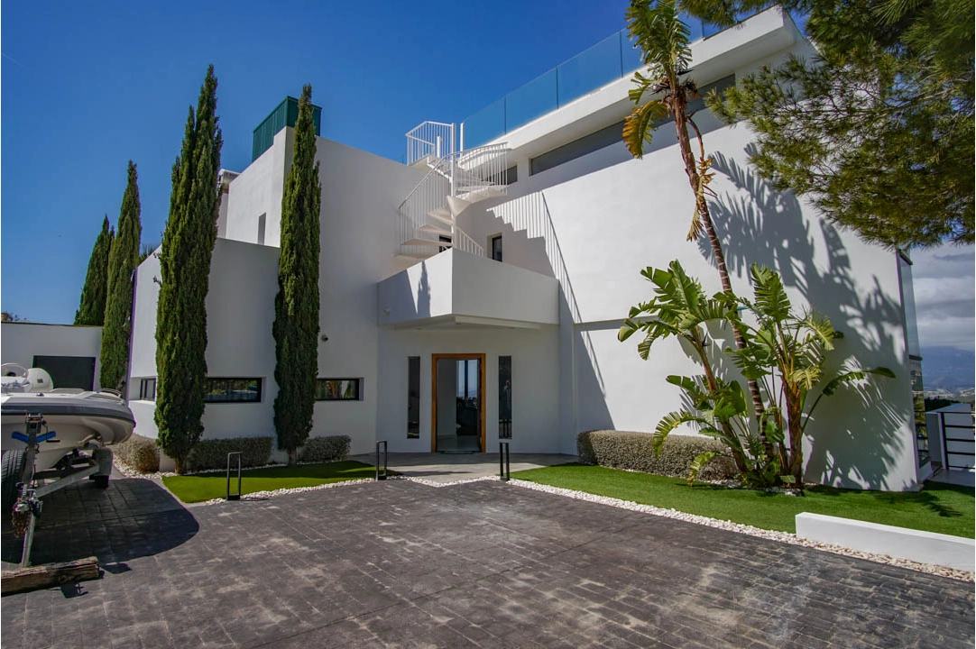 Villa in Altea(Altea Hills) te koop, woonoppervlakte 547 m², Airconditioning, grondstuk 908 m², 6 slapkamer, 5 badkamer, Zwembad, ref.: BP-7056ALT-20