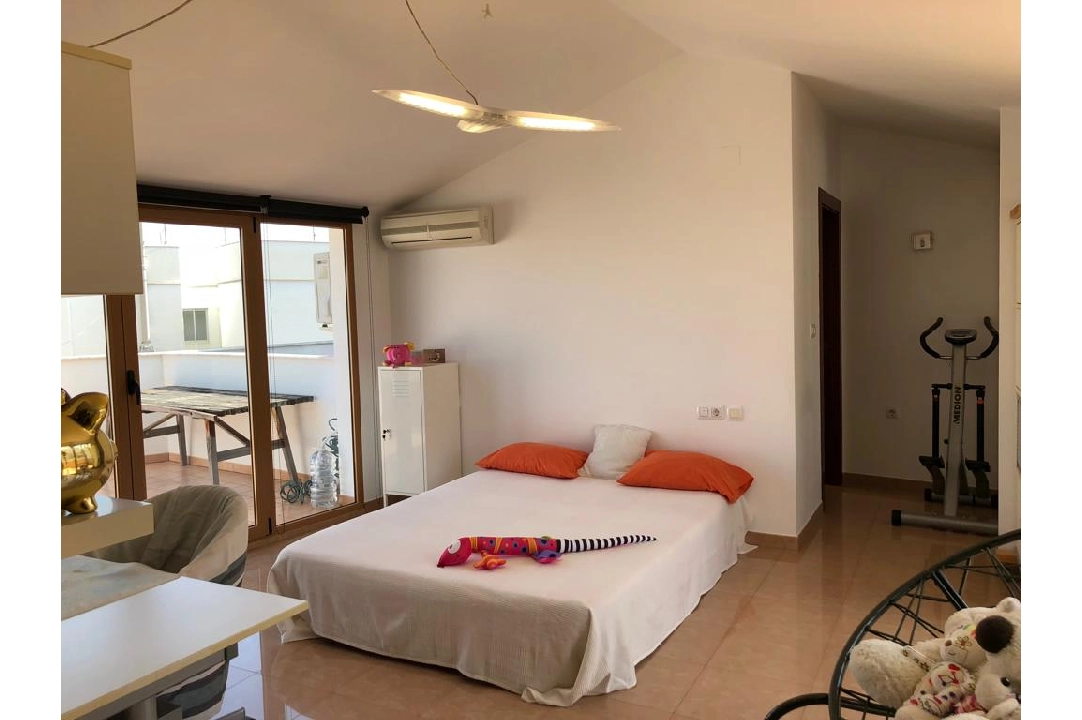 Penthouse Apartment in Pego te koop, woonoppervlakte 127 m², Bouwjaar 2003, + Centrale verwarming, Airconditioning, 3 slapkamer, 2 badkamer, Zwembad, ref.: O-V89814-23