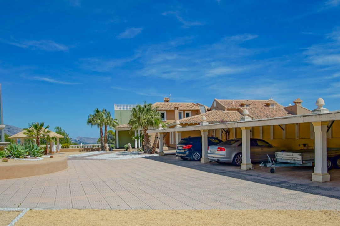 Villa in La Nucia(Sierra Verde) te koop, woonoppervlakte 900 m², Airconditioning, grondstuk 32900 m², 8 slapkamer, 9 badkamer, ref.: BP-7058NUC-8