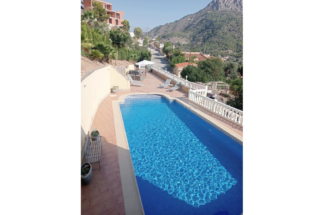 Villa in Calpe(Maryvilla) te koop, woonoppervlakte 476 m², Bouwjaar 2007, + KLIMA, Airconditioning, grondstuk 1156 m², 8 slapkamer, 8 badkamer, Zwembad, ref.: BI-CA.H-463-39