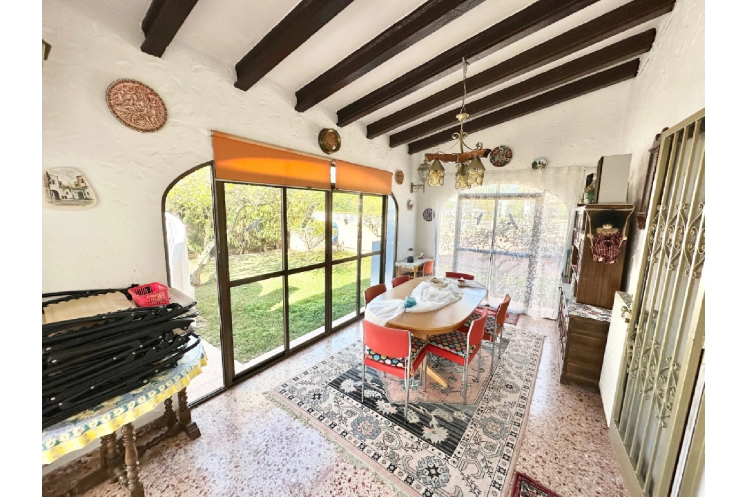 Villa in Els Poblets te koop, woonoppervlakte 186 m², Bouwjaar 1979, + Centrale verwarming, Airconditioning, grondstuk 515 m², 4 slapkamer, 2 badkamer, Zwembad, ref.: O-V88714D-15