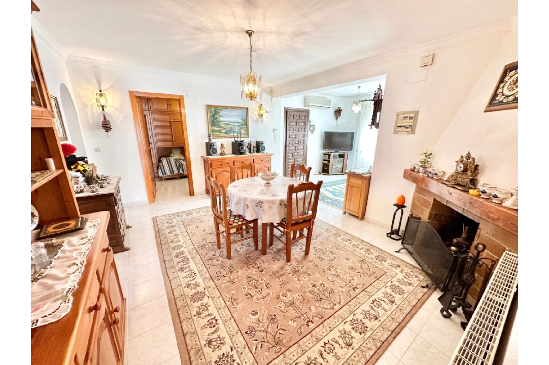 Villa in Els Poblets te koop, woonoppervlakte 186 m², Bouwjaar 1979, + Centrale verwarming, Airconditioning, grondstuk 515 m², 4 slapkamer, 2 badkamer, Zwembad, ref.: O-V88714D-7