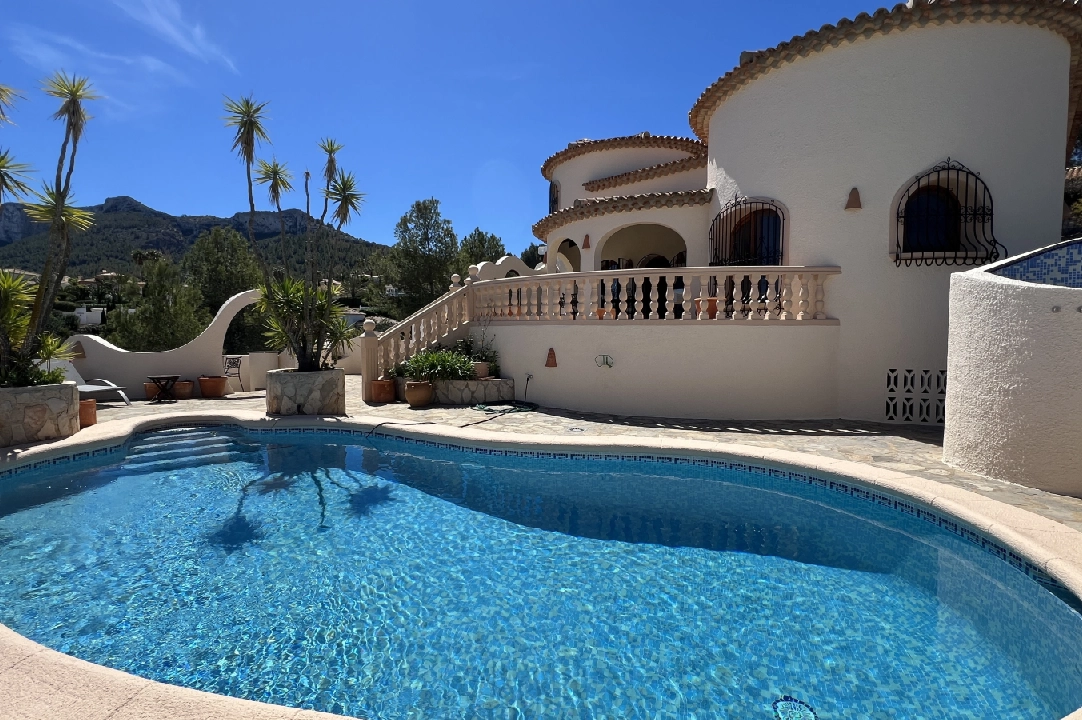 Villa in Denia(Marquesa V) voor vakantie, woonoppervlakte 216 m², Bouwjaar 1995, Staat Gedeeltelijk volledig geregeenveerd, + KLIMA, Airconditioning, grondstuk 1 m², 3 slapkamer, 2 badkamer, Zwembad, ref.: T-1323-1