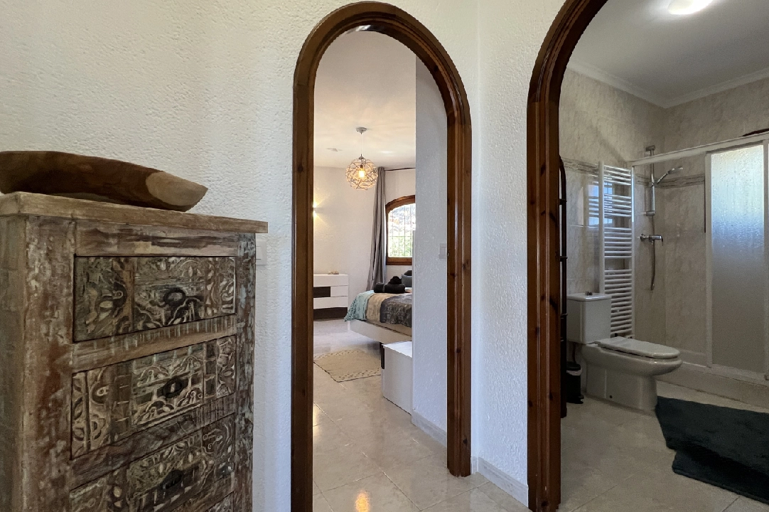 Villa in Denia(Marquesa V) voor vakantie, woonoppervlakte 216 m², Bouwjaar 1995, Staat Gedeeltelijk volledig geregeenveerd, + KLIMA, Airconditioning, grondstuk 1 m², 3 slapkamer, 2 badkamer, Zwembad, ref.: T-1323-15