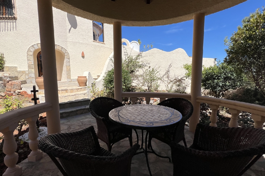 Villa in Denia(Marquesa V) voor vakantie, woonoppervlakte 216 m², Bouwjaar 1995, Staat Gedeeltelijk volledig geregeenveerd, + KLIMA, Airconditioning, grondstuk 1 m², 3 slapkamer, 2 badkamer, Zwembad, ref.: T-1323-24