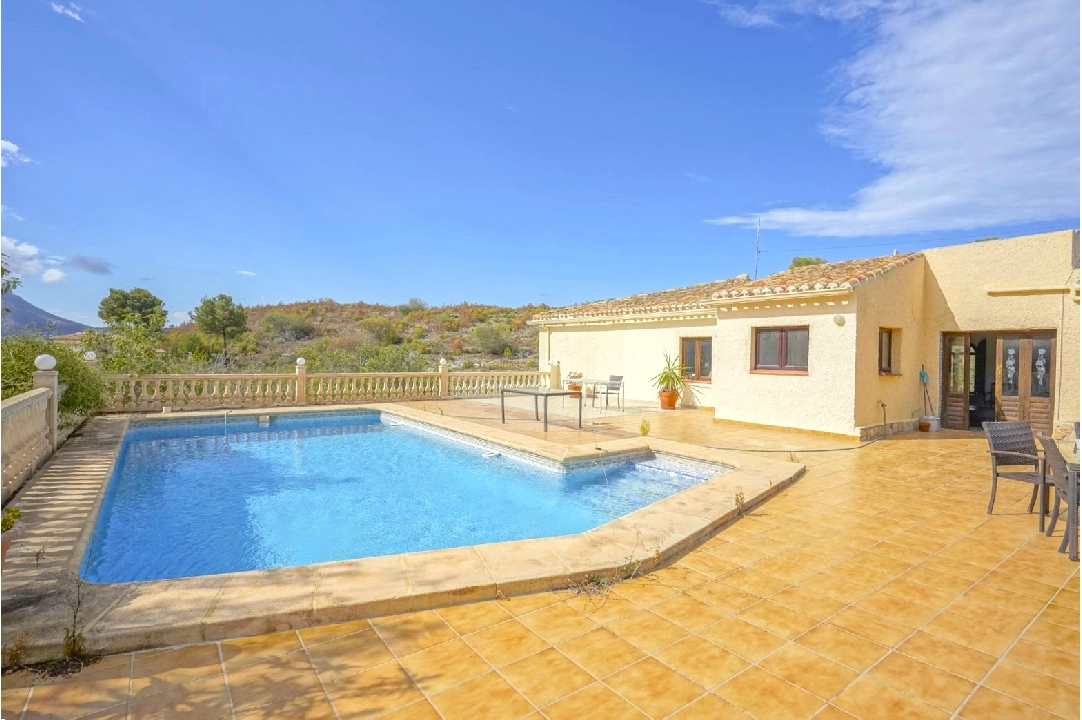 Villa in Javea(Pinosol) te koop, woonoppervlakte 288 m², Airconditioning, grondstuk 2135 m², 4 slapkamer, 4 badkamer, ref.: BP-4386JAV-48