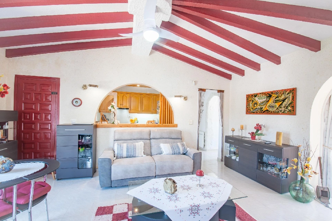 Villa in Benissa(Baladrar) te koop, woonoppervlakte 205 m², Airconditioning, grondstuk 780 m², 3 slapkamer, 2 badkamer, Zwembad, ref.: AM-12220DA-3700-21