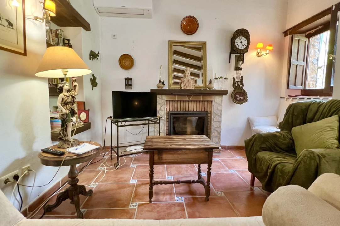 Villa in Denia-La Sella te koop, woonoppervlakte 250 m², Bouwjaar 1997, Staat netjes, + Centrale verwarming, Airconditioning, grondstuk 6652 m², 4 slapkamer, 3 badkamer, Zwembad, ref.: FK-0724-10