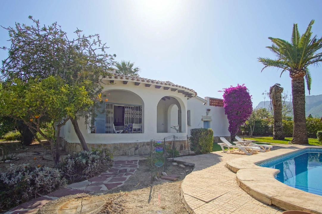 Villa in Denia(Santa Paula) te koop, woonoppervlakte 150 m², Airconditioning, grondstuk 1505 m², 4 slapkamer, 2 badkamer, ref.: BP-8178DEN-10