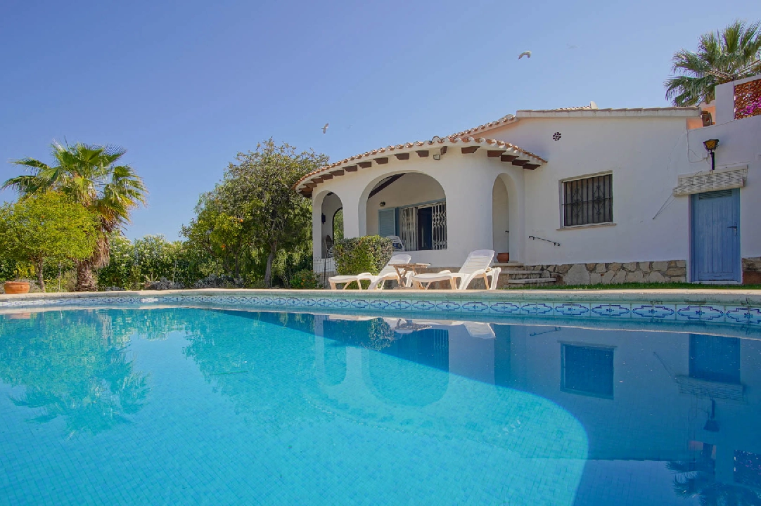 Villa in Denia(Santa Paula) te koop, woonoppervlakte 150 m², Airconditioning, grondstuk 1505 m², 4 slapkamer, 2 badkamer, ref.: BP-8178DEN-16