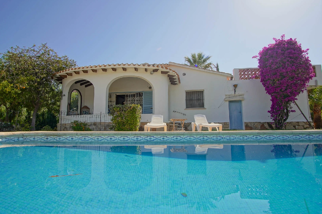 Villa in Denia(Santa Paula) te koop, woonoppervlakte 150 m², Airconditioning, grondstuk 1505 m², 4 slapkamer, 2 badkamer, ref.: BP-8178DEN-17