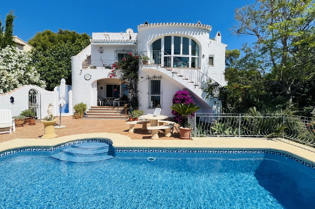 Villa in Javea(Costa Nova ) te koop, woonoppervlakte 178 m², Bouwjaar 1976, + Centrale verwarming, Airconditioning, grondstuk 870 m², 3 slapkamer, 3 badkamer, Zwembad, ref.: JS-1124-1