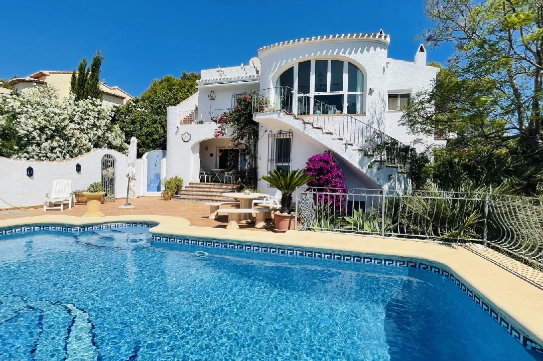 Villa in Javea(Costa Nova ) te koop, woonoppervlakte 178 m², Bouwjaar 1976, + Centrale verwarming, Airconditioning, grondstuk 870 m², 3 slapkamer, 3 badkamer, Zwembad, ref.: JS-1124-18